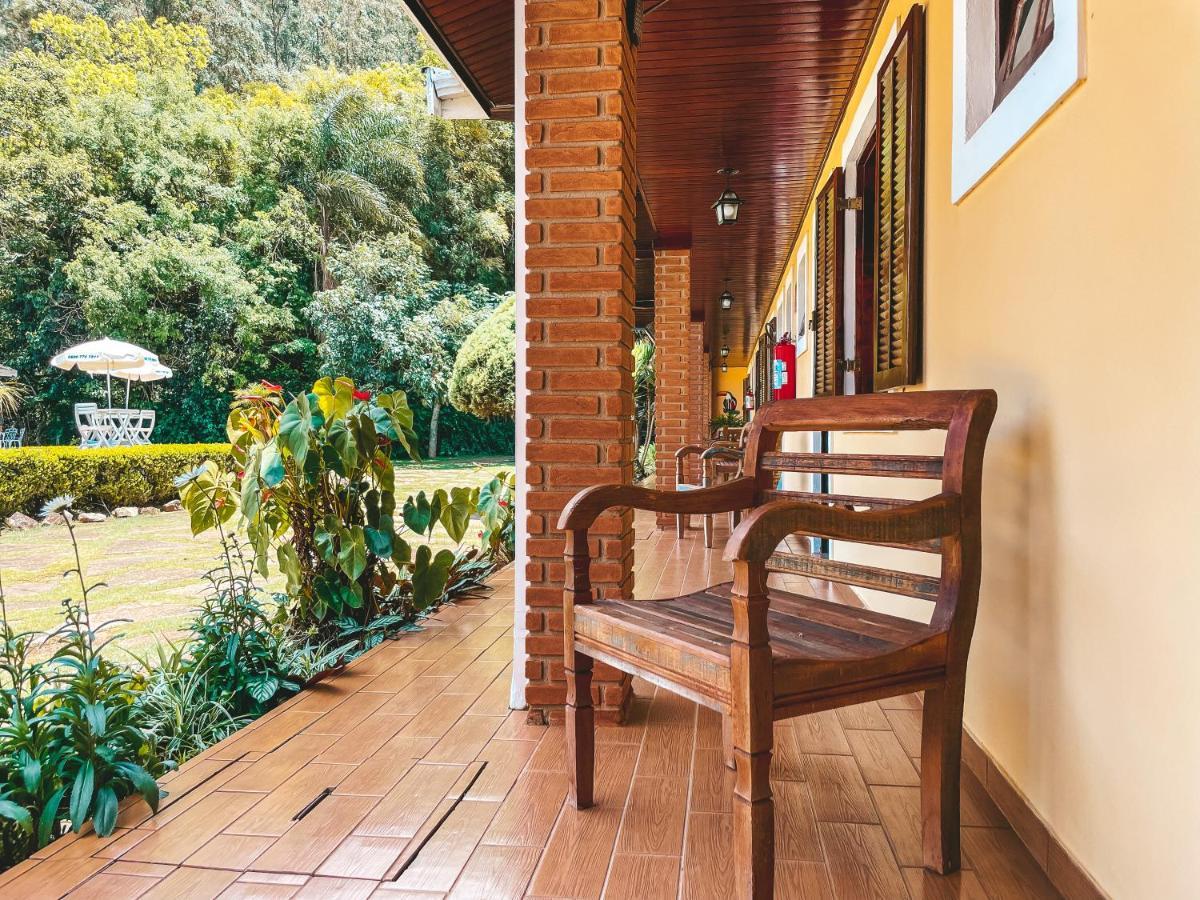 Pousada Flor De Ipe Sao Bento do Sapucai Ngoại thất bức ảnh